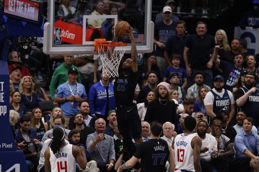 NBA Playoffs - Los Angeles Clippers at Dallas Mavericks