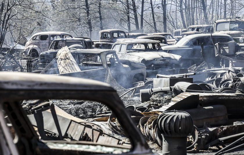 Park Fire in Butte County, Califonria burns over 170,000 acres