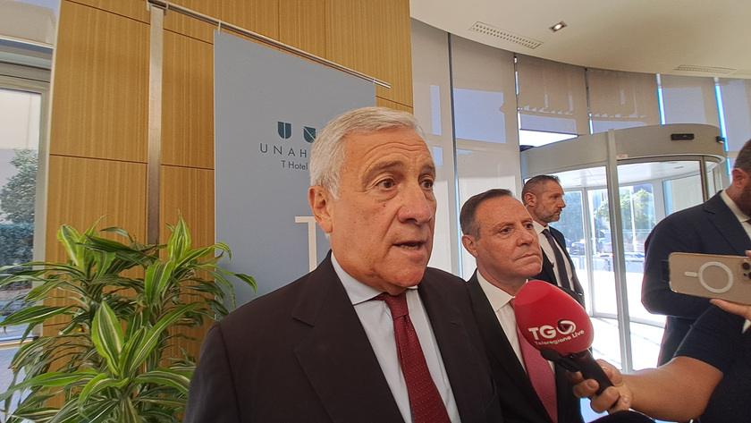 ++ Tajani, 'contrari a tassa extraprofitti, ipotesi irreale' ++