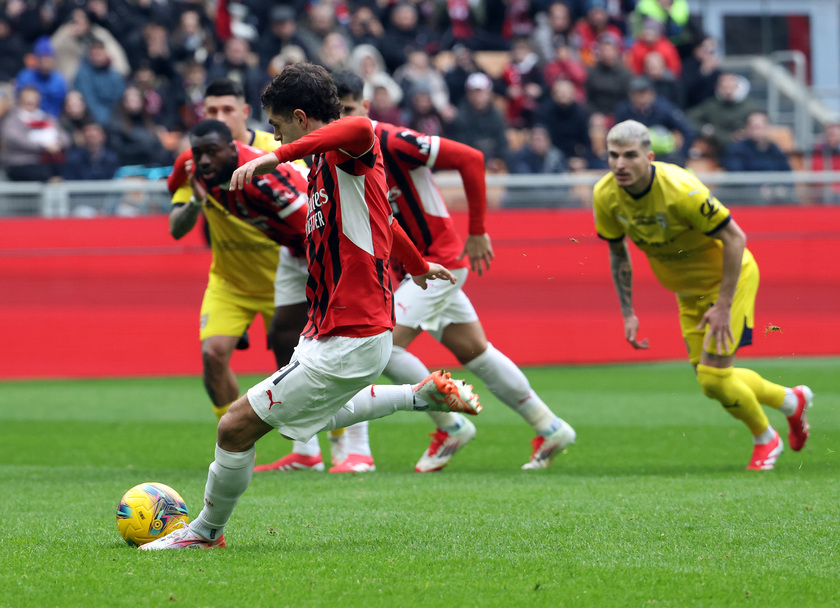 Soccer; serie A: Milan vs Parma