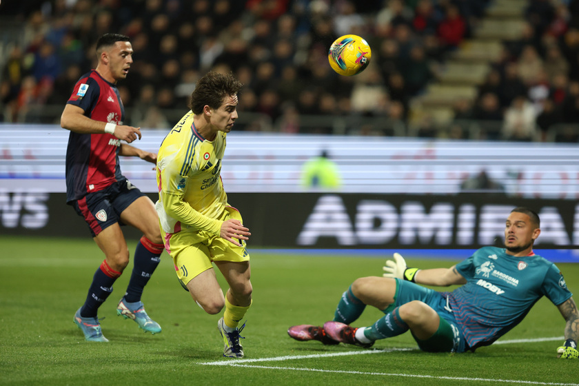 Soccer : Cagliari Vs Juventus