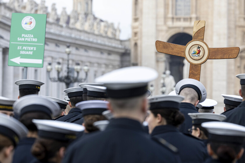 Giubileo:al via quello delle Forze Armate,militari a Porta Santa