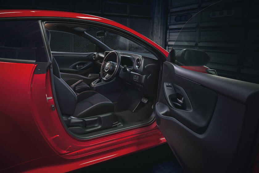 Al via in Giappone vendite Toyota Yaris GR 2025 Aero Pack