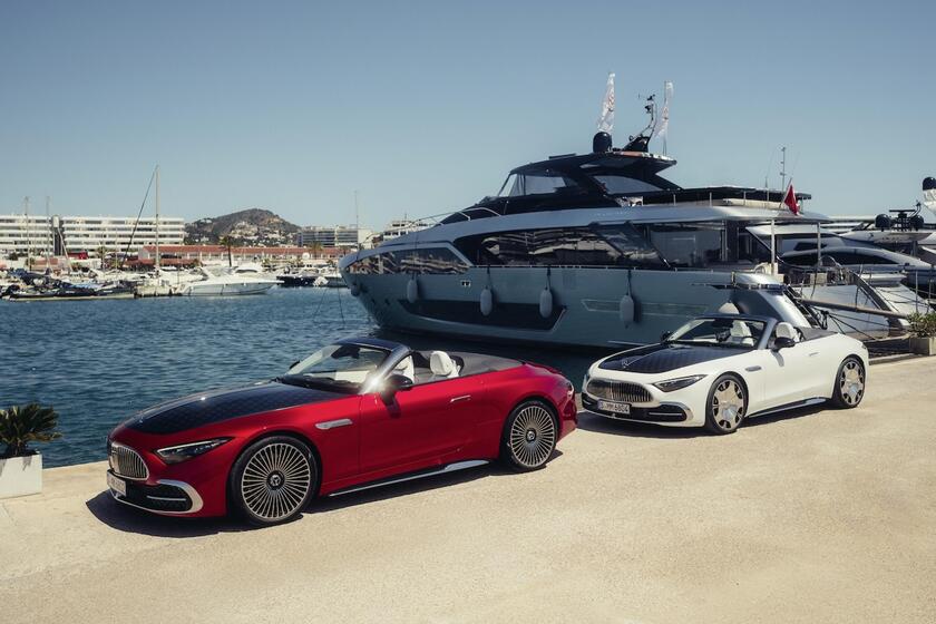 Nuova Mercedes-Maybach SL 680 Monogram Series