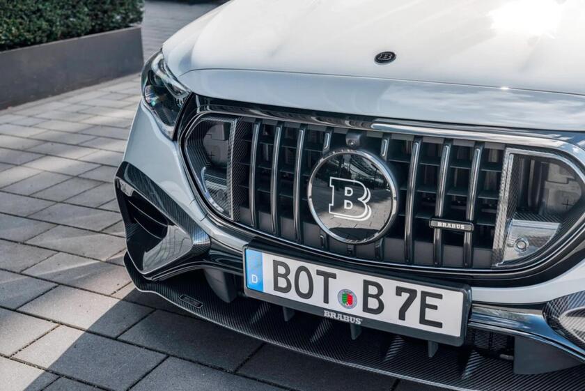 Mercedes-AMG E 53 Hybrid 4Matic+, più potente con Brabus