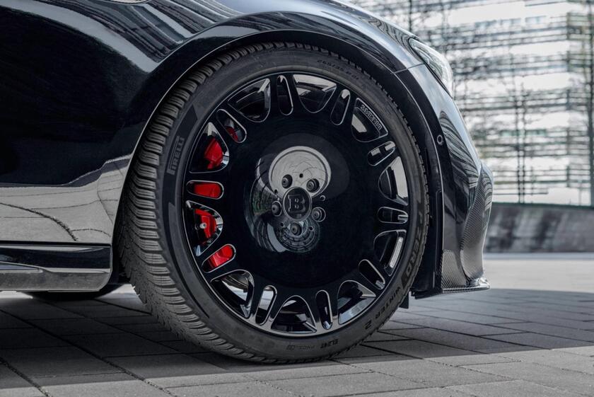 Mercedes-AMG E 53 Hybrid 4Matic+, più potente con Brabus