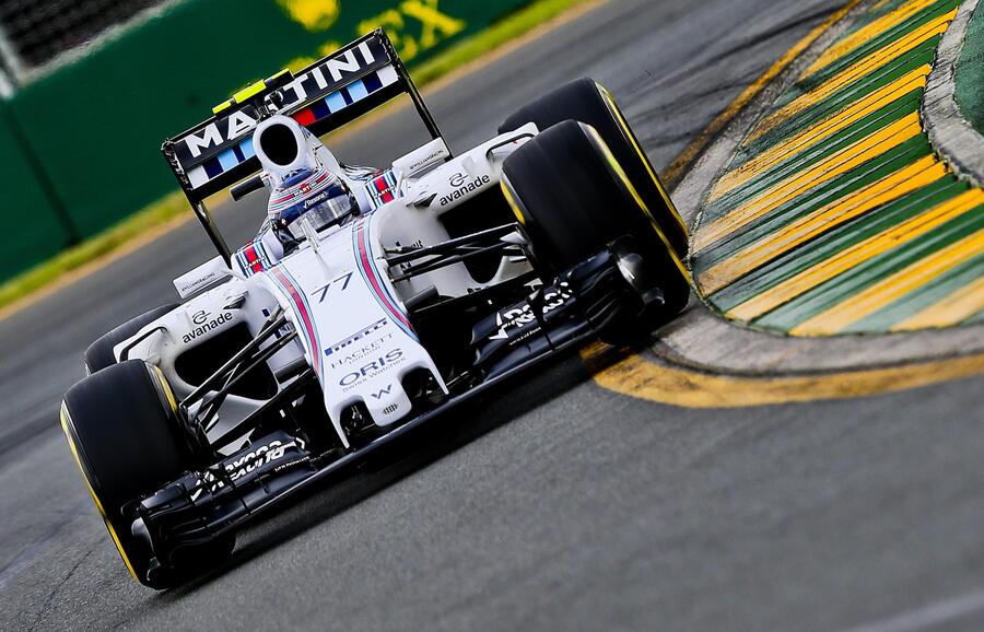 Williams di Massa beffa le Ferrari ©