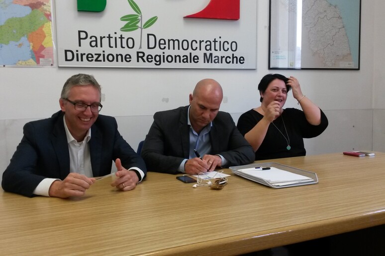 - RIPRODUZIONE RISERVATA
