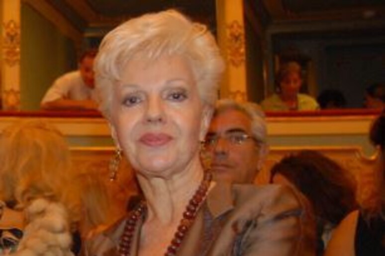 - RIPRODUZIONE RISERVATA