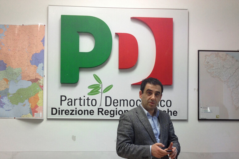 - RIPRODUZIONE RISERVATA