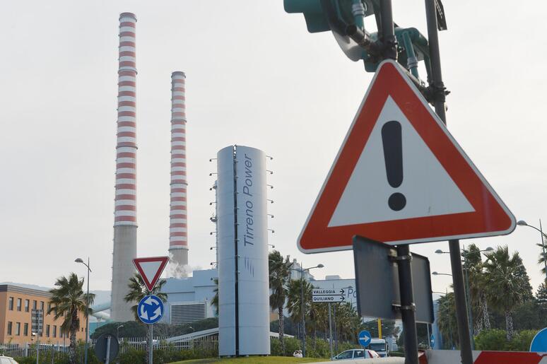 - RIPRODUZIONE RISERVATA
