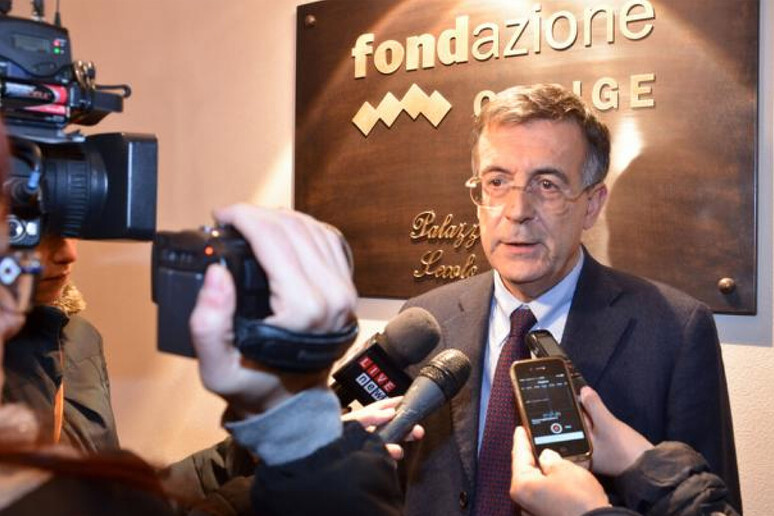 - RIPRODUZIONE RISERVATA