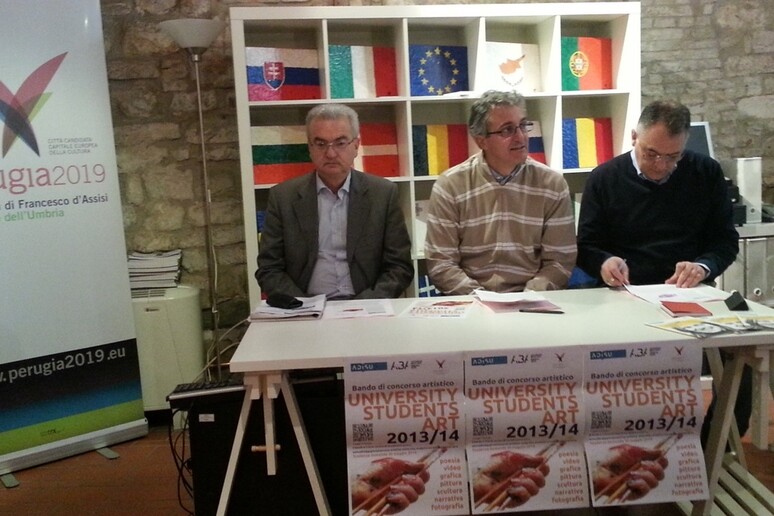 - RIPRODUZIONE RISERVATA