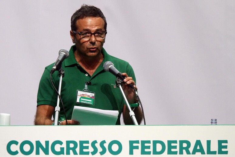 - RIPRODUZIONE RISERVATA