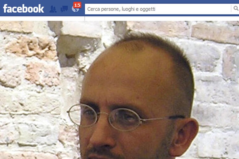 - RIPRODUZIONE RISERVATA