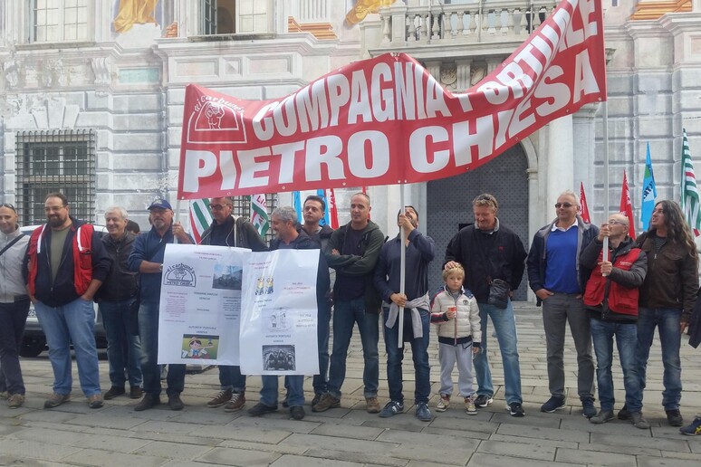 - RIPRODUZIONE RISERVATA