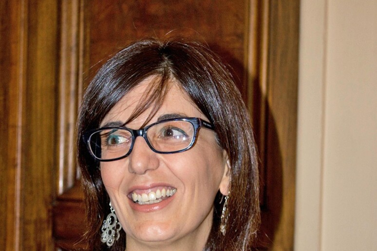 - RIPRODUZIONE RISERVATA