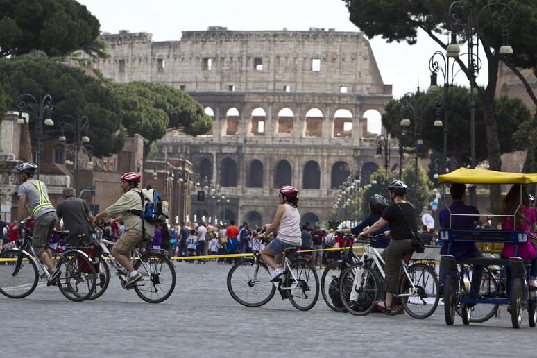 Comuni più attenti a due ruote, +9% piste ciclabili dal 2015 - RIPRODUZIONE RISERVATA