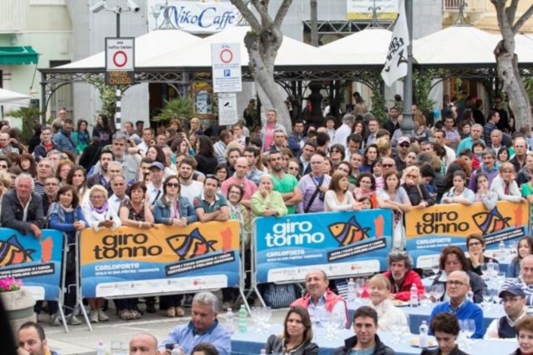- RIPRODUZIONE RISERVATA