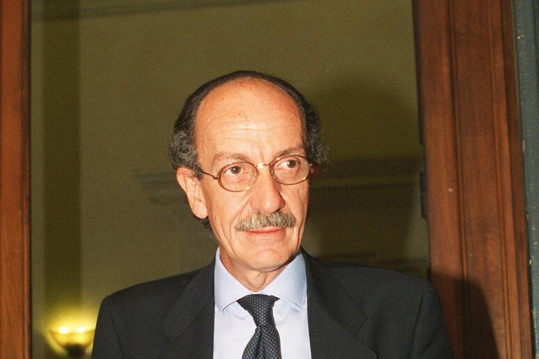 . - RIPRODUZIONE RISERVATA
