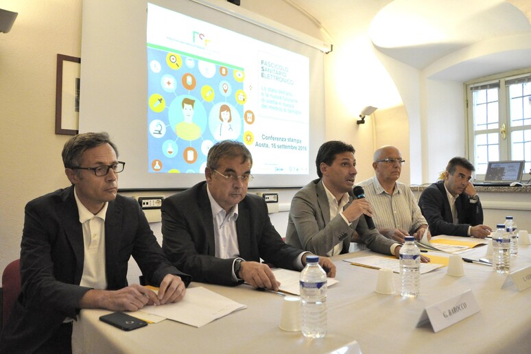 - RIPRODUZIONE RISERVATA
