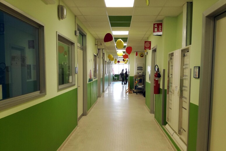 - RIPRODUZIONE RISERVATA