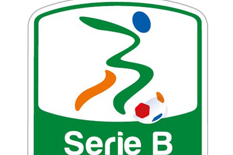 - RIPRODUZIONE RISERVATA