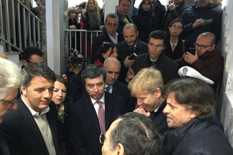 - RIPRODUZIONE RISERVATA