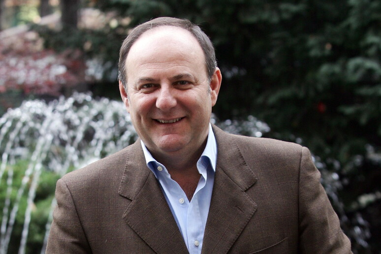 Gerry Scotti - RIPRODUZIONE RISERVATA