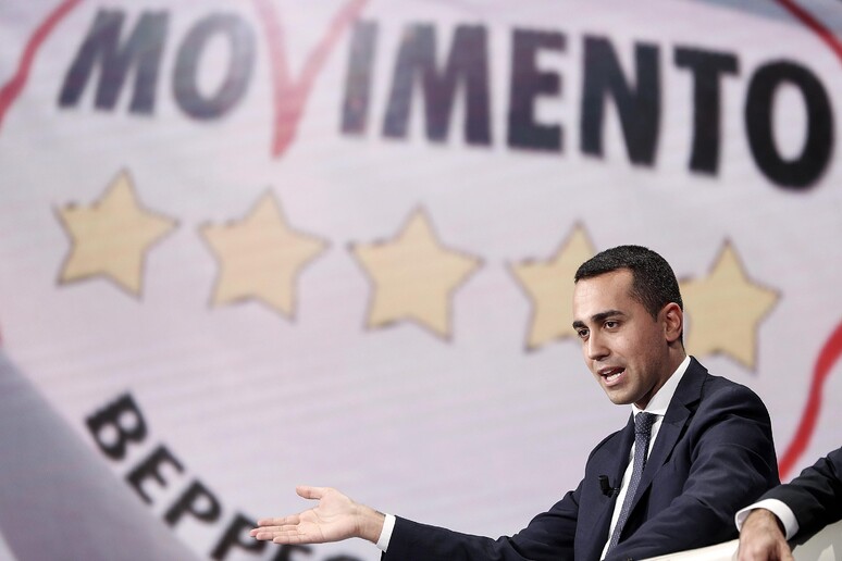 - RIPRODUZIONE RISERVATA