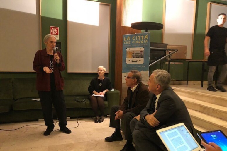 - RIPRODUZIONE RISERVATA