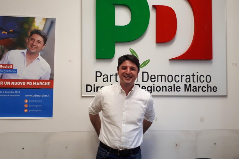 - RIPRODUZIONE RISERVATA