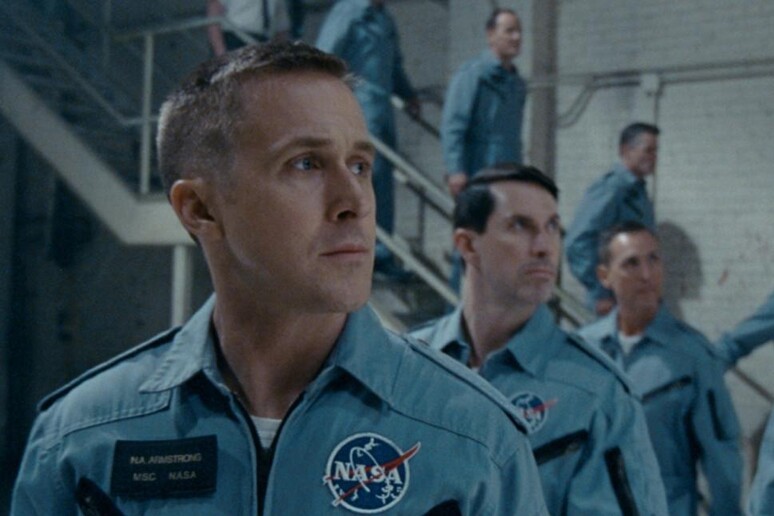 First Man, immagine di scena dal film di Damien Chazelle, che aprir la 75 edizione del festival di Venezia - RIPRODUZIONE RISERVATA