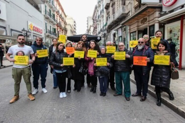 - RIPRODUZIONE RISERVATA