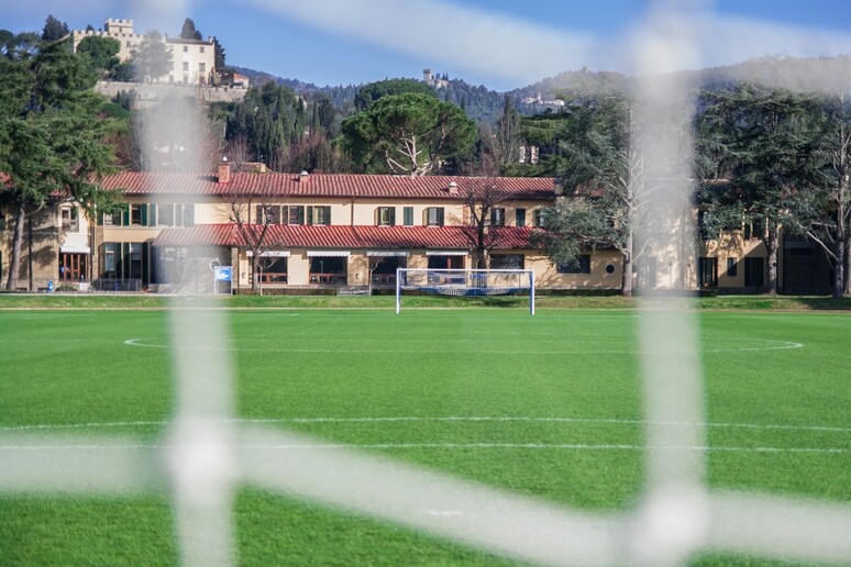 - RIPRODUZIONE RISERVATA