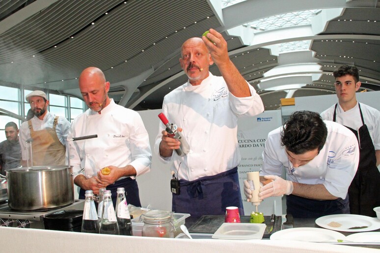 Roma ha 6 re della cucina, secondo il Gambero Rosso (a sinistra Lele Usai, al centro Gianfranco Pascucci) - RIPRODUZIONE RISERVATA