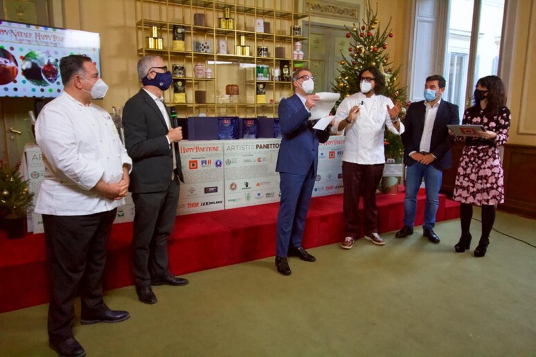 - RIPRODUZIONE RISERVATA
