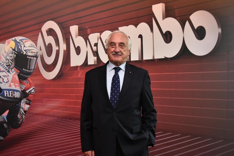 - RIPRODUZIONE RISERVATA