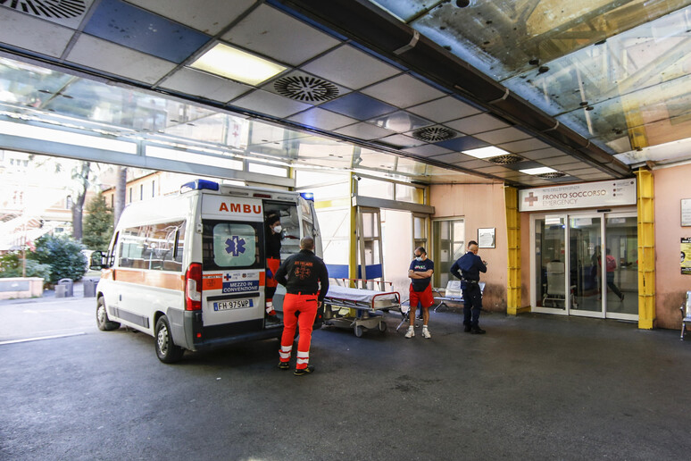 - RIPRODUZIONE RISERVATA