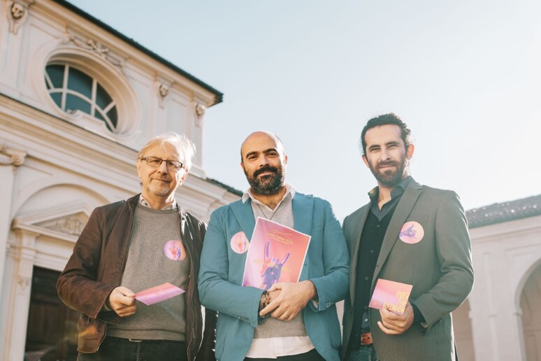 - RIPRODUZIONE RISERVATA