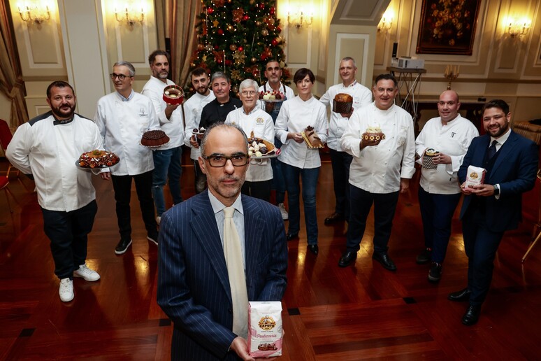 - RIPRODUZIONE RISERVATA