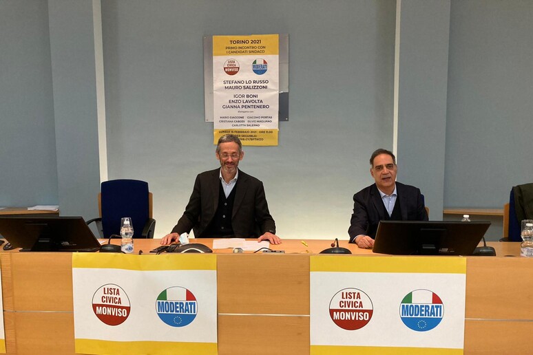 - RIPRODUZIONE RISERVATA