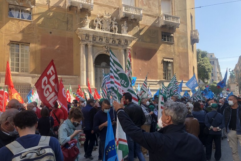 - RIPRODUZIONE RISERVATA