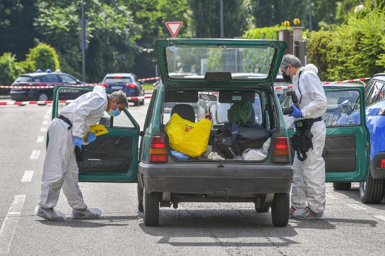 - RIPRODUZIONE RISERVATA
