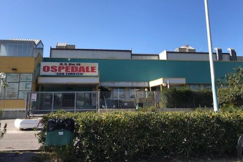 - RIPRODUZIONE RISERVATA
