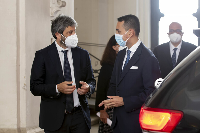 - RIPRODUZIONE RISERVATA