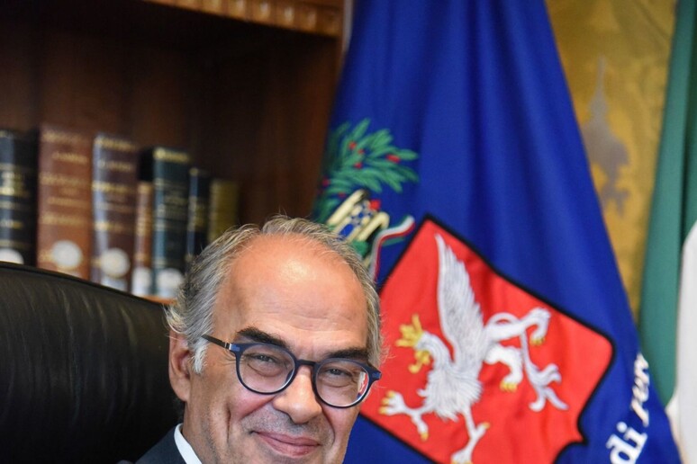 - RIPRODUZIONE RISERVATA