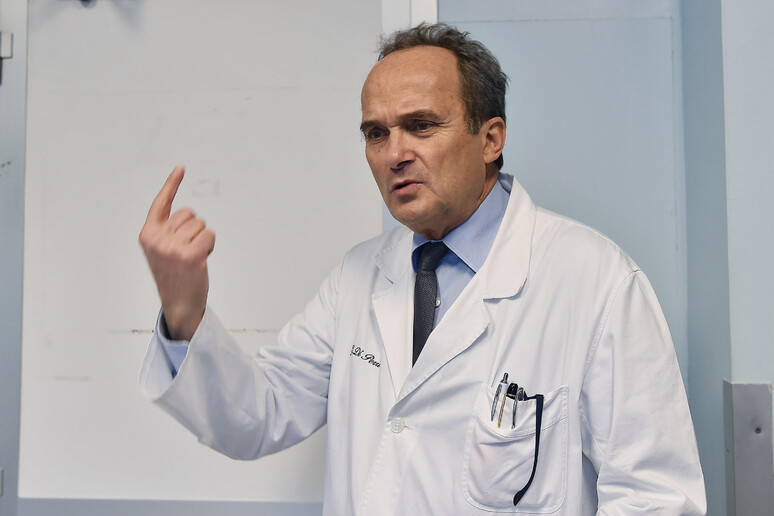 - RIPRODUZIONE RISERVATA
