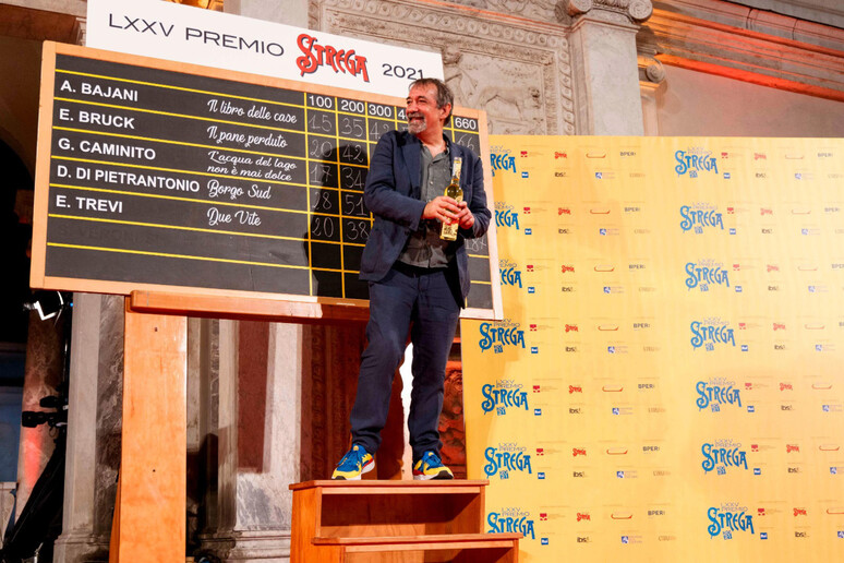 - RIPRODUZIONE RISERVATA