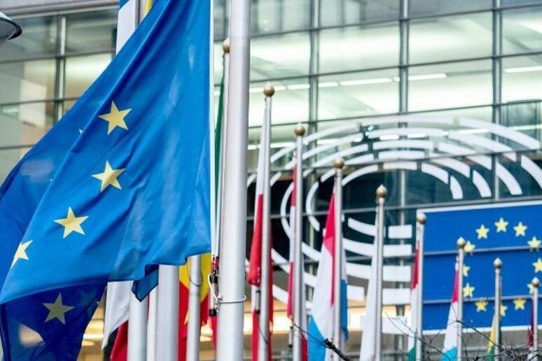 In Ue l 'ipotesi di un meccanismo comune per l 'acquisto di armi - RIPRODUZIONE RISERVATA